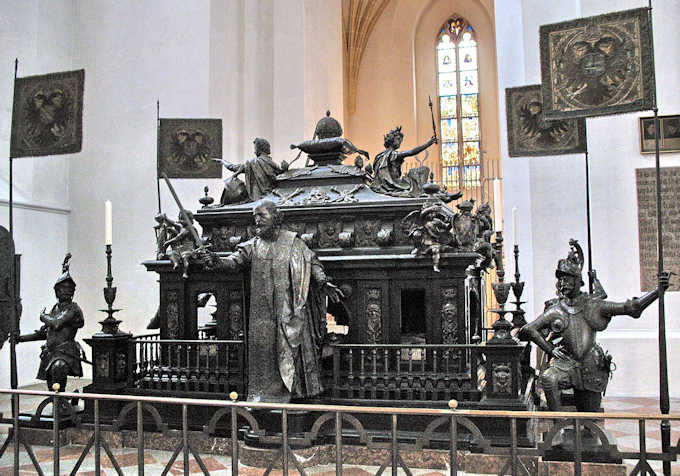 Il  monumento funebre di Ludovico il Bavaro