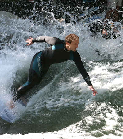 Il ruscello Eisbach Il ruscello Eisbach