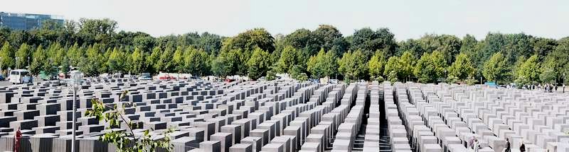 Il Memoriale per gli ebrei assassinati d'Europa a Berlino