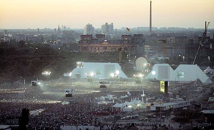 Berlino, Potsdamer Platz, 1990, Pink Floyd